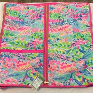 Lilly Pulitzer GWP Garment Bag